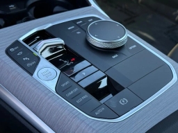 BMW 3 Series 330i NA Sedan 2026