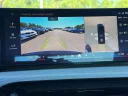 BMW 3 Series 330i NA Sedan 2026