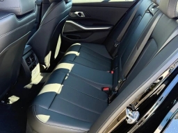 BMW 3 Series 330i NA Sedan 2026