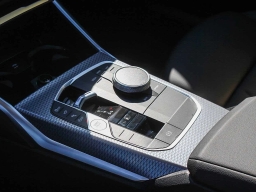 BMW 3 Series 330i NA Sedan 2026