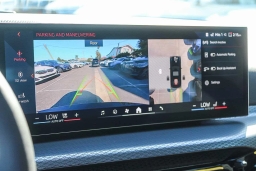 BMW 3 Series 330i NA Sedan 2026