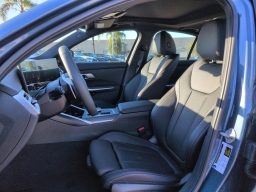 BMW 3 Series 330i NA Sedan 2026