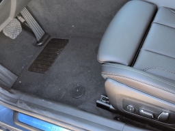 BMW 3 Series 330i NA Sedan 2026