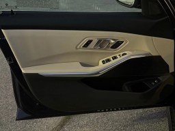 BMW 3 Series 330i NA Sedan 2026