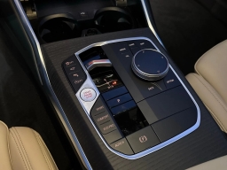 BMW 3 Series 330i NA Sedan 2026