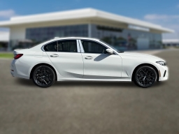 BMW 3 Series 330i NA Sedan 2026