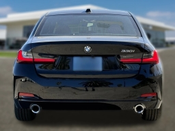 BMW 3 Series 330i NA Sedan 2026