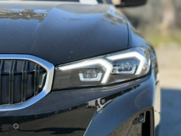 BMW 3 Series 330i NA Sedan 2026