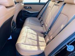 BMW 3 Series 330i NA Sedan 2026