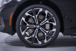 BMW 3 Series 330i NA Sedan 2026