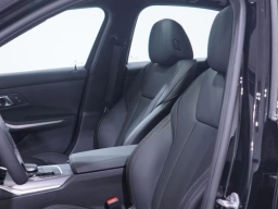 BMW 3 Series 330i NA Sedan 2026