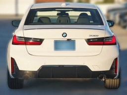 BMW 3 Series 330i NA Sedan 2026