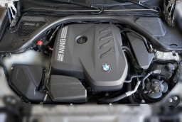 BMW 3 Series 330i NA Sedan 2026