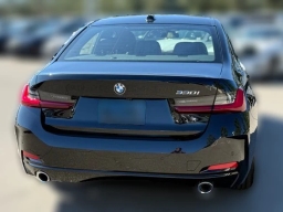 BMW 3 Series 330i NA Sedan 2026