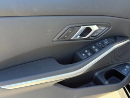 BMW 3 Series 330i NA Sedan 2026