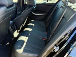 BMW 3 Series 330i NA Sedan 2026