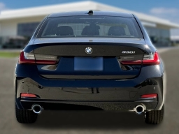 BMW 3 Series 330i NA Sedan 2026