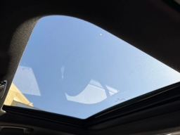 BMW 3 Series 330i NA Sedan 2026