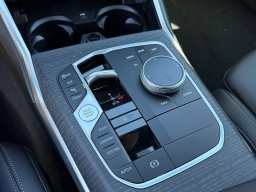 BMW 3 Series 330i NA Sedan 2026