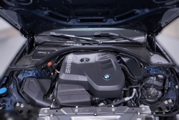 BMW 3 Series 330i NA Sedan 2026