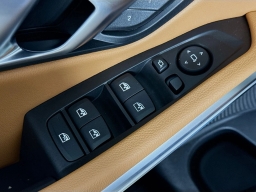 BMW 3 Series 330i NA Sedan 2026