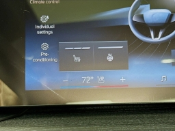 BMW 3 Series 330i NA Sedan 2026