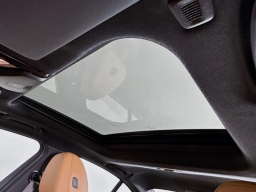 BMW 3 Series 330i NA Sedan 2026