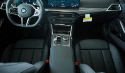 BMW 3 Series 330i NA xDrive Sedan 2026