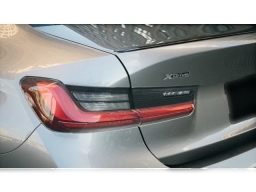 BMW 3 Series 330i NA xDrive Sedan 2026