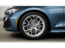 BMW 3 Series 330i NA xDrive Sedan 2026