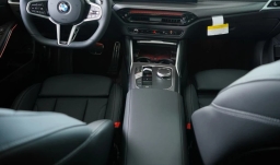 BMW 3 Series 330i NA xDrive Sedan 2026