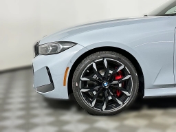 BMW 3 Series 330i NA xDrive Sedan 2026