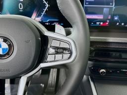 BMW 3 Series 330i NA xDrive Sedan 2026