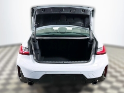 BMW 3 Series 330i NA xDrive Sedan 2026