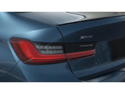 BMW 3 Series 330i NA xDrive Sedan 2026