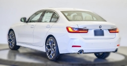BMW 3 Series 330i NA xDrive Sedan 2026