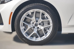 BMW 3 Series 330i NA xDrive Sedan 2026