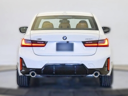 BMW 3 Series 330i NA xDrive Sedan 2026