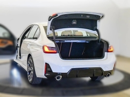 BMW 3 Series 330i NA xDrive Sedan 2026