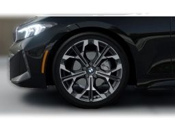 BMW 3 Series 330i NA xDrive Sedan 2026