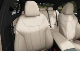 BMW 3 Series 330i NA xDrive Sedan 2026