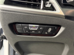 BMW 3 Series 330i NA xDrive Sedan 2026