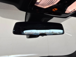 BMW 3 Series 330i NA xDrive Sedan 2026