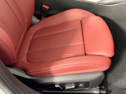 BMW 3 Series 330i NA xDrive Sedan 2026