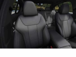 BMW 3 Series 330i NA xDrive Sedan 2026