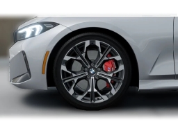 BMW 3 Series 330i NA xDrive Sedan 2026