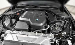 BMW 3 Series 330i NA xDrive Sedan 2026