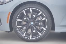 BMW 3 Series 330i NA xDrive Sedan 2026