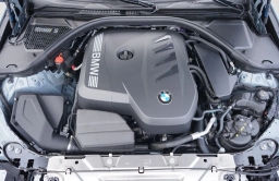 BMW 3 Series 330i NA xDrive Sedan 2026