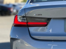 BMW 3 Series 330i NA xDrive Sedan 2026